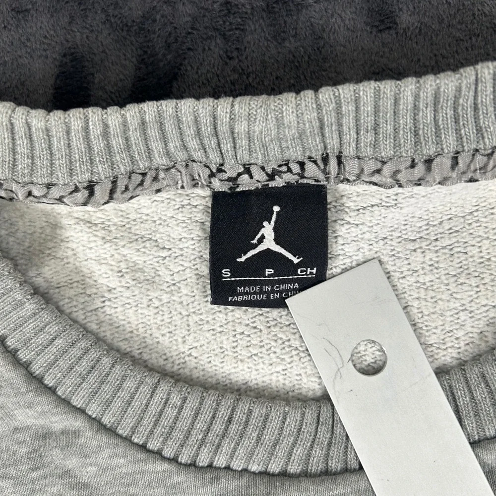 Jordan Sweatshirt Mens Small Grey‎ Colorblock Jumpman Fleece Pullover 2460